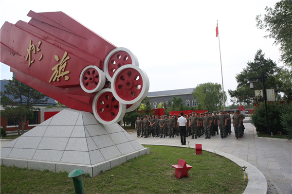 现场讲授1.jpg