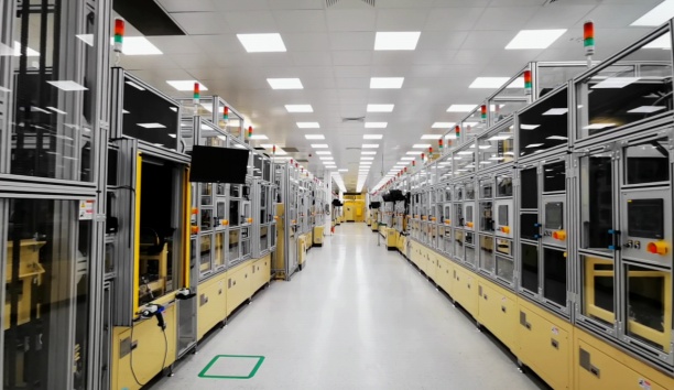 中国新闻网&mdash;&mdash;欧洲新能源车载充电器大型出产线项目实现终验收 sunbet官网再创&ldquo;中国速度&rdquo;